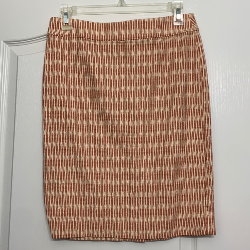 Loft pencil skirt size 2